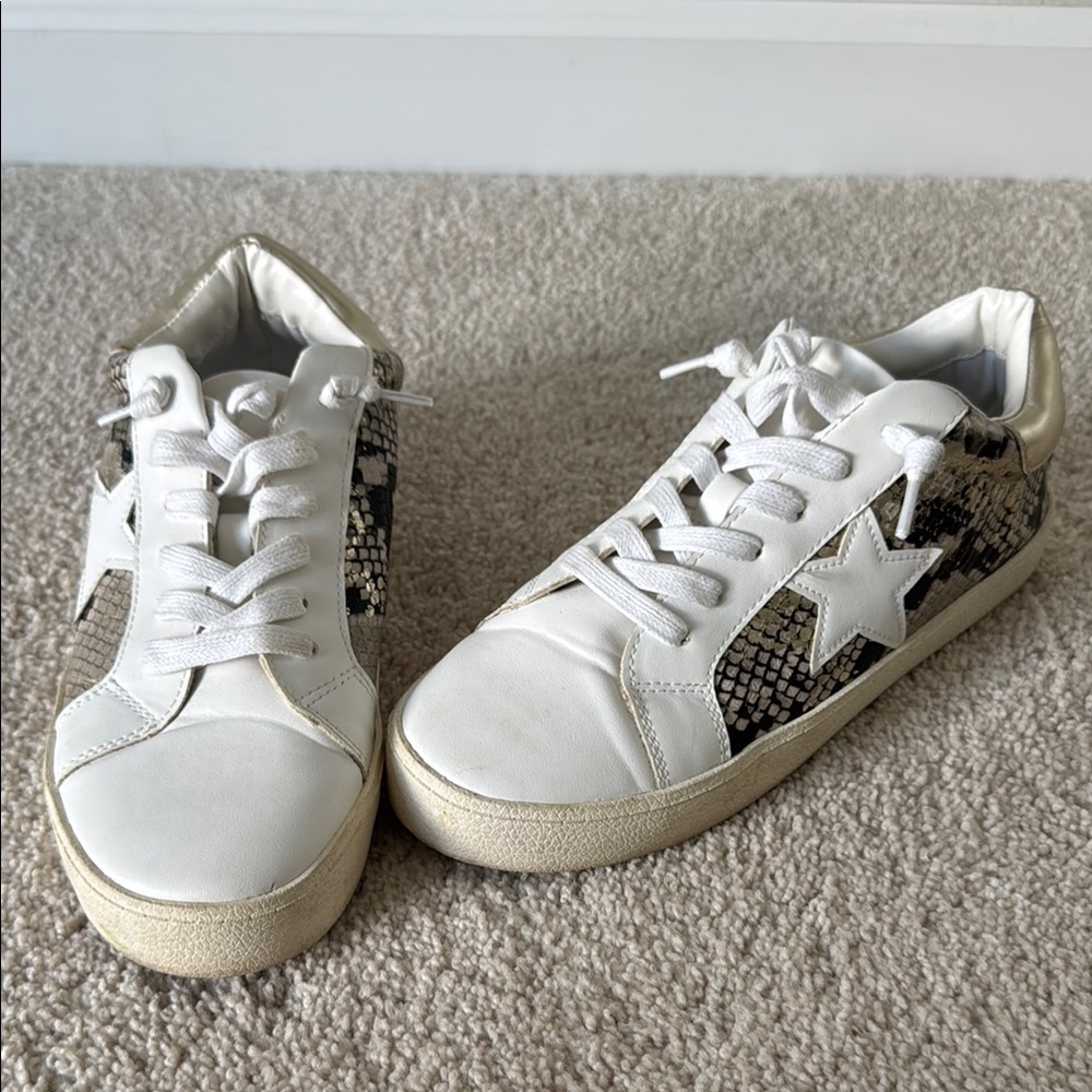 Steve Madden Slip On Sneakers